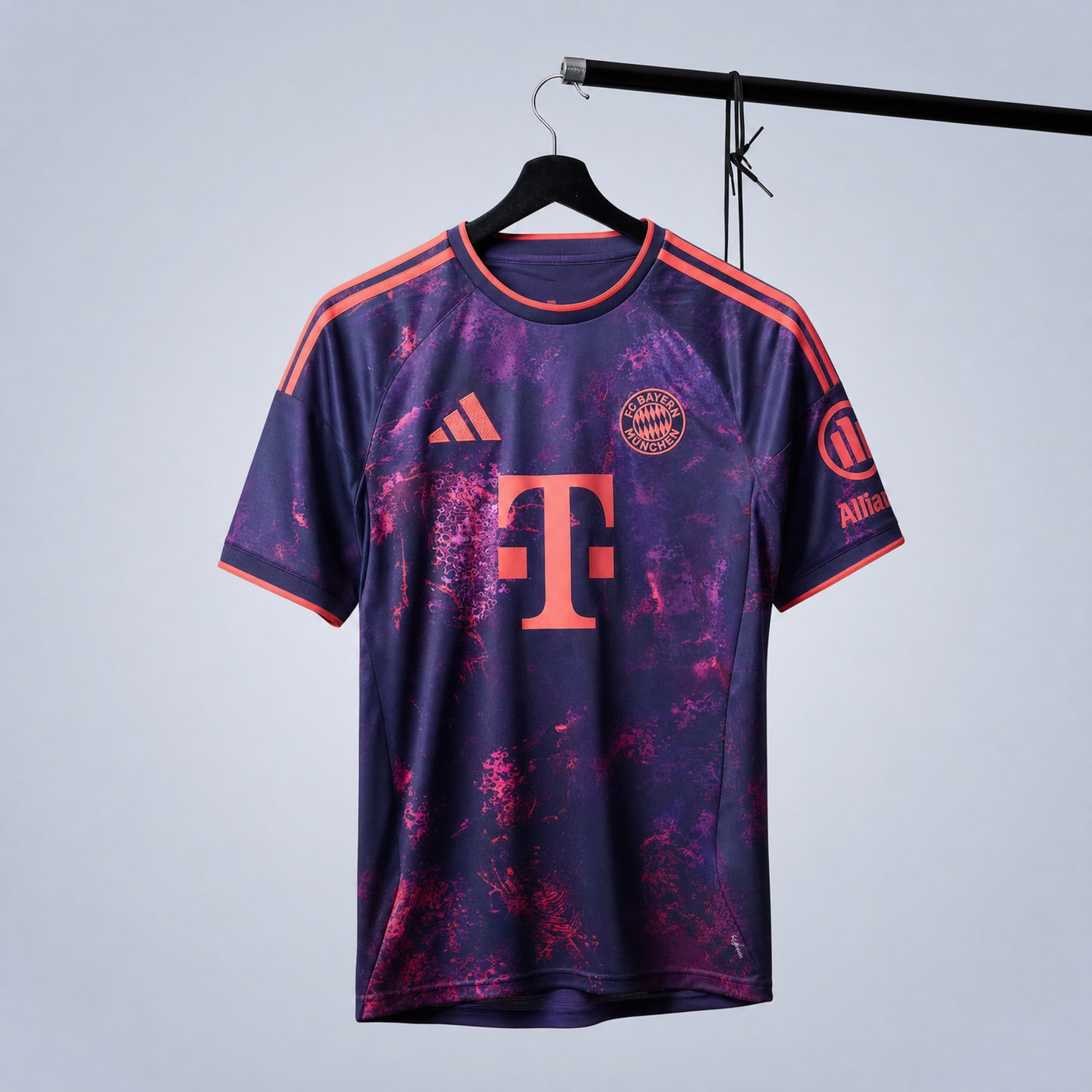 Bayern München Third 26/27 Kit