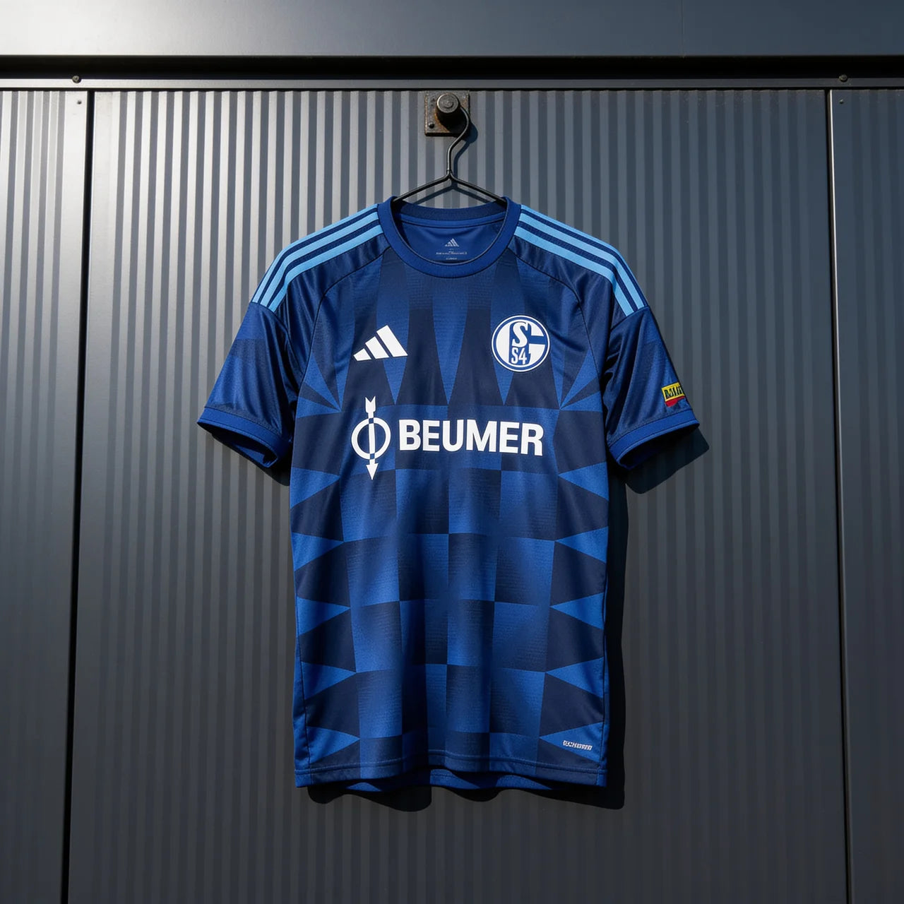 Schalke Home 26/27 kit